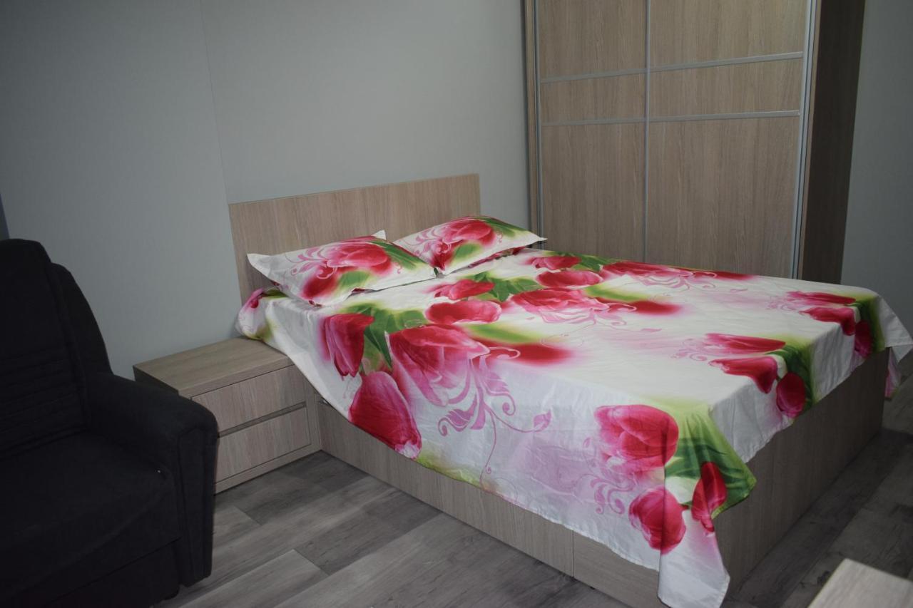 Apartament Parc Central Rhbm 바이아마레 외부 사진